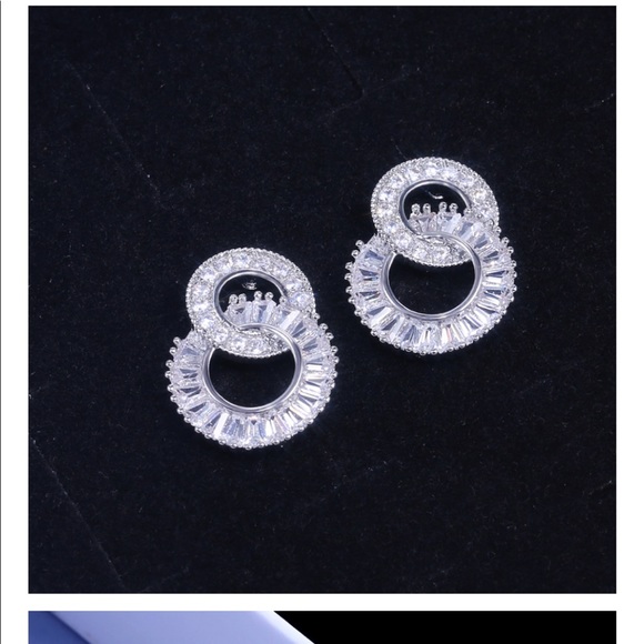 ¥NEW 925 Sterling Silver Diamond Hoop Earrings - Picture 7 of 8